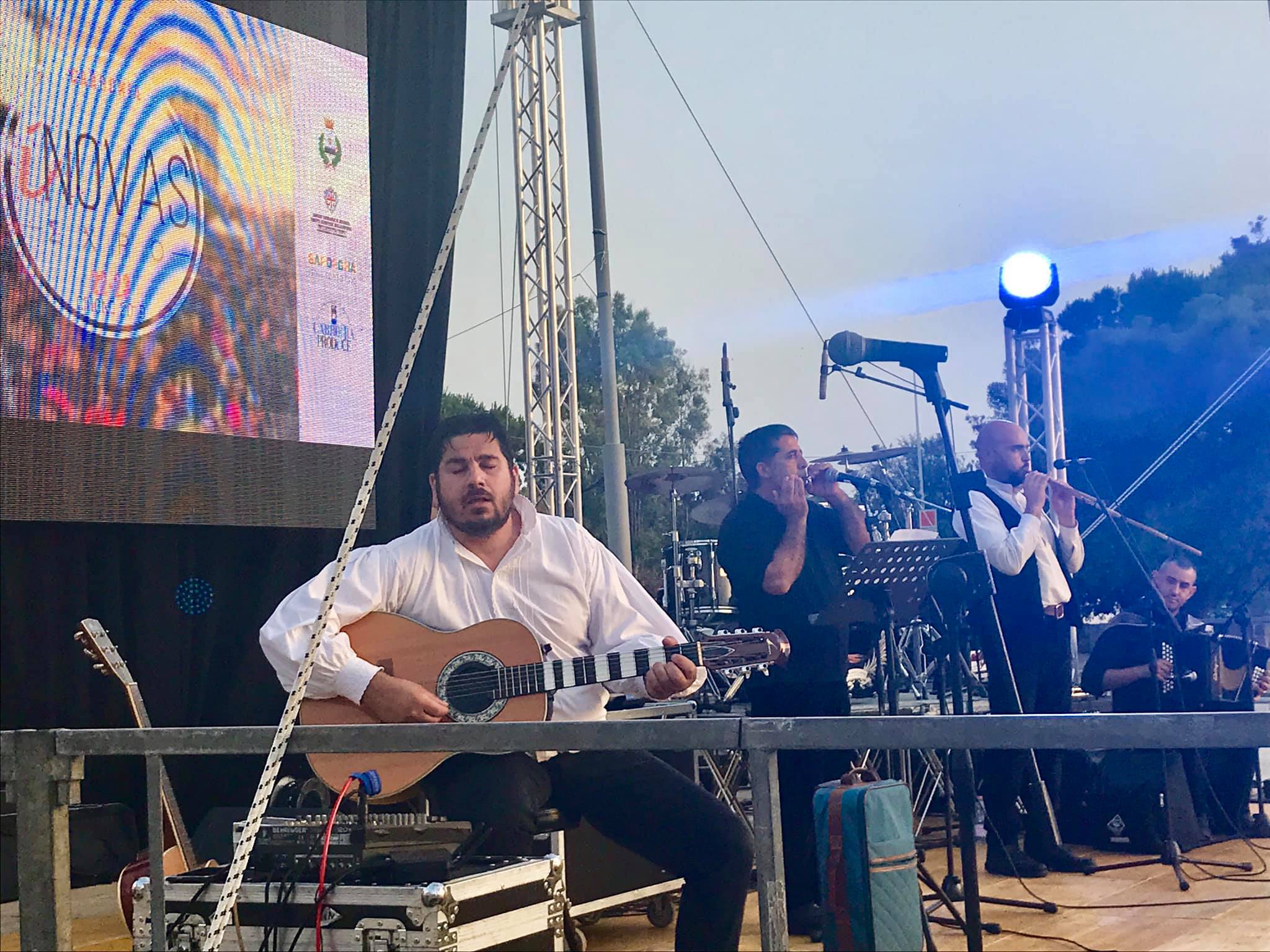 Musicisti sul palco durante iNovas Expo 2019 a Carbonia